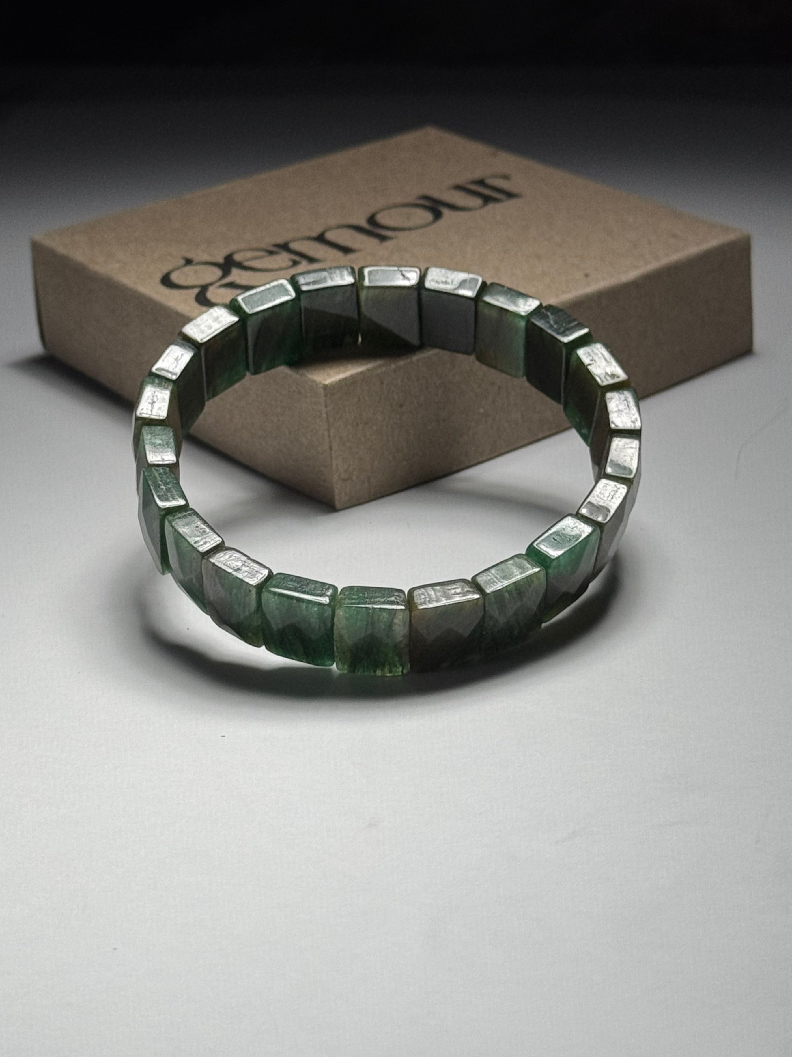 Gemour Lucky Jade – Şans Getiren Yeşim Taşı Bileklik