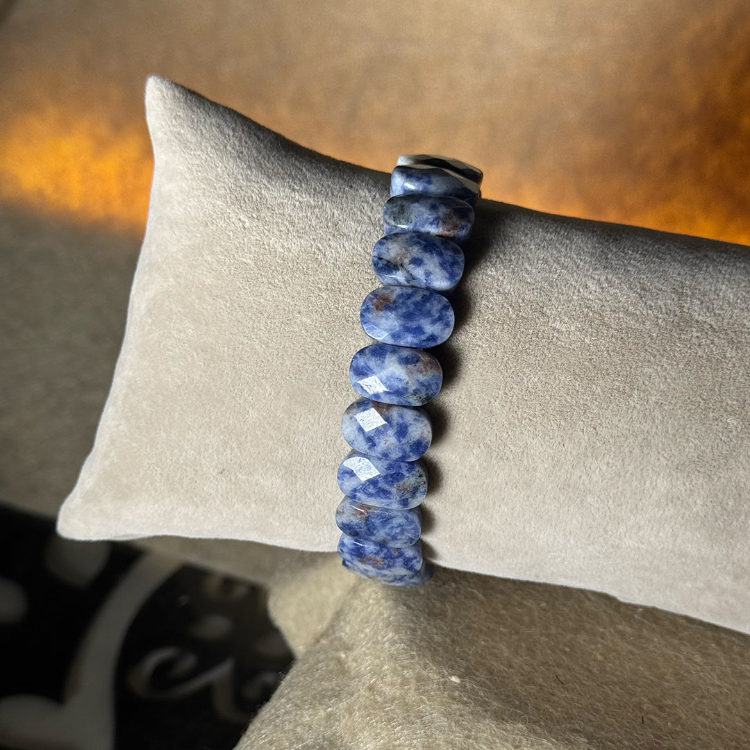 Gemour Blue Wisdom – Doğal Sodalit Taşı Bileklik